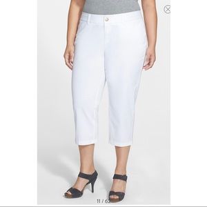Sejour Addison' Stretch Crop Pants - White